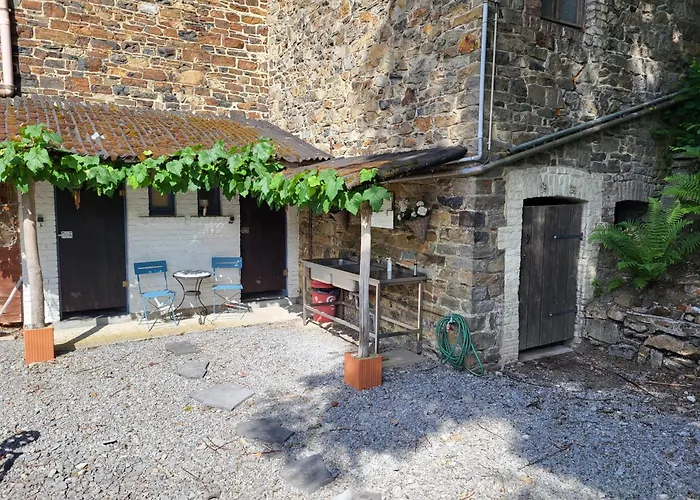 B&B-Restaurant Porte De La Lienne