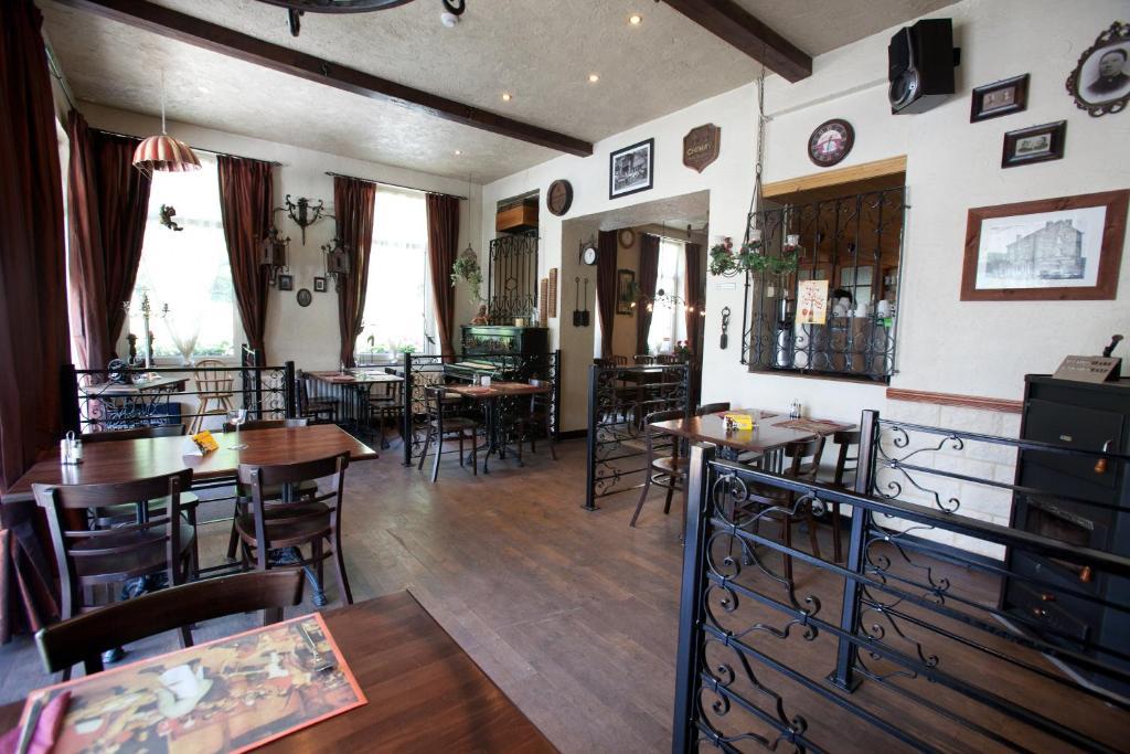 Bed & Breakfast B&b-restaurant Porte De La Lienne